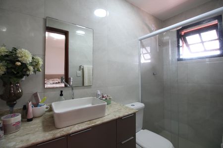 Casa à venda com 96m², 3 quartos e 2 vagasQuarto 3 - Banheiro