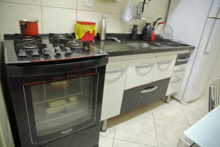 Apartamento à venda com 54m², 2 quartos e 1 vagaCozinha