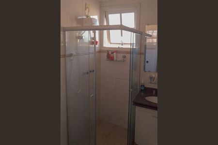 Casa à venda com 130m², 3 quartos e 2 vagas