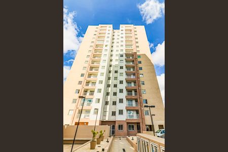 Apartamento à venda com 43m², 2 quartos e 1 vaga Apartamento à venda com 43m², 2 quartos e 1 vagaFachada