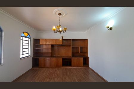 Casa à venda com 3 quartos, 240m² em Jardim Chapadão, Campinas