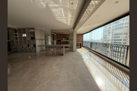 Apartamento à venda com 156m², 3 quartos e 3 vagas