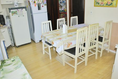 Casa à venda com 220m², 3 quartos e 3 vagasCopa da Cozinha