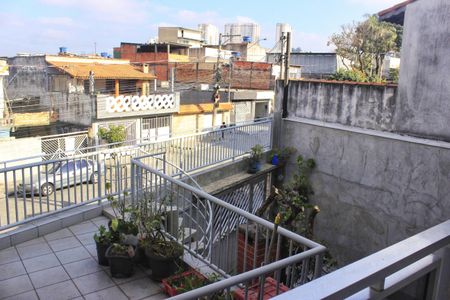 Casa à venda com 220m², 3 quartos e 3 vagasVaranda do Quarto 2