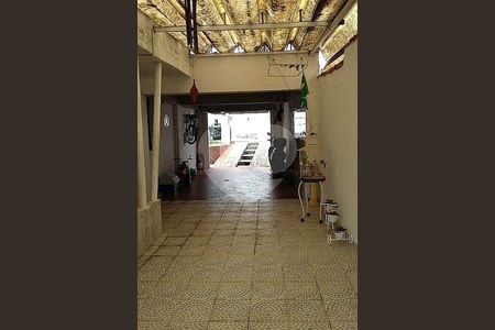 Casa à venda com 3 quartos, 240m² em Vila Monumento, São Paulo