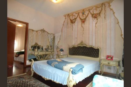 Casa à venda com 300m², 3 quartos e 2 vagas