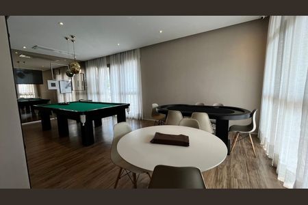 Apartamento à venda com 74m², 2 quartos e 1 vaga