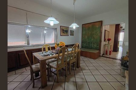 Apartamento à venda com 236m², 3 quartos e 2 vagas