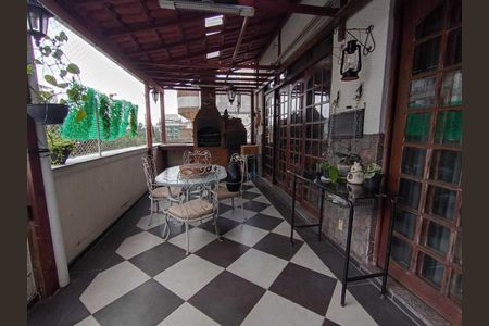 Apartamento à venda com 236m², 3 quartos e 2 vagas