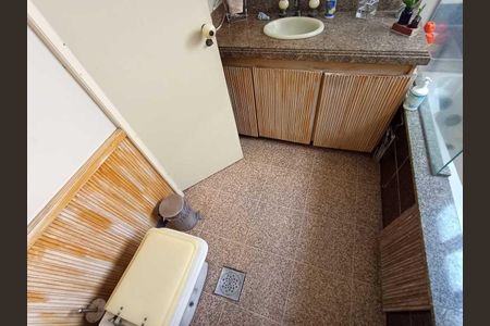 Apartamento à venda com 236m², 3 quartos e 2 vagas