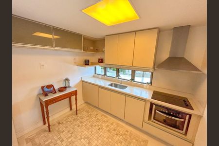 Apartamento à venda com 431m², 4 quartos e 5 vagas