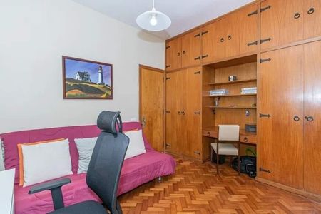 Apartamento à venda com 245m², 4 quartos e 2 vagas