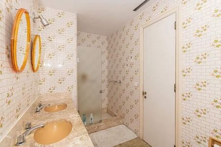 Apartamento à venda com 245m², 4 quartos e 2 vagas
