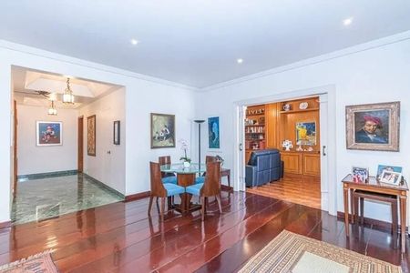 Apartamento à venda com 245m², 4 quartos e 2 vagas