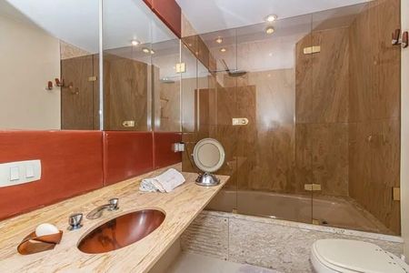 Apartamento à venda com 245m², 4 quartos e 2 vagas