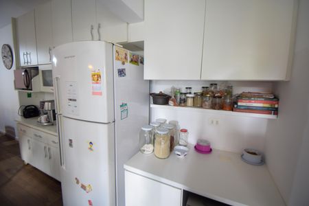 Casa à venda com 350m², 3 quartos e 2 vagas Casa à venda com 350m², 3 quartos e 2 vagasCozinha