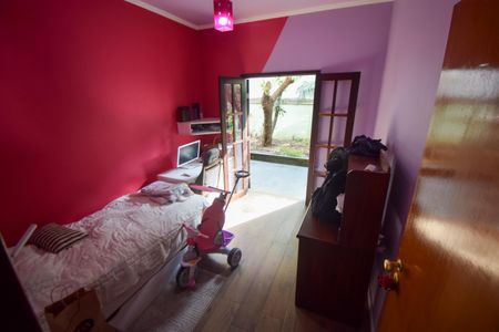 Casa à venda com 350m², 3 quartos e 2 vagas Casa à venda com 350m², 3 quartos e 2 vagasQuarto 3