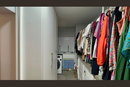 Apartamento à venda com 60m², 1 quarto e 1 vagaCloset da suíte