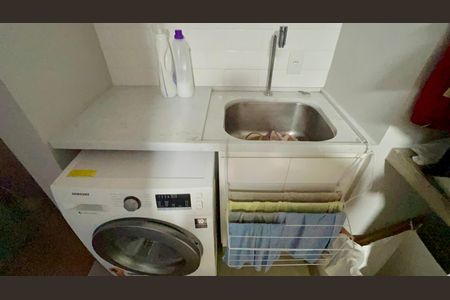 Apartamento à venda com 60m², 1 quarto e 1 vagaÁrea de Serviço