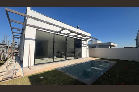Casa de condomínio à venda com 428m², 4 quartos e 4 vagas