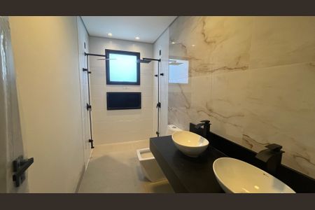 Casa de condomínio à venda com 428m², 4 quartos e 4 vagas