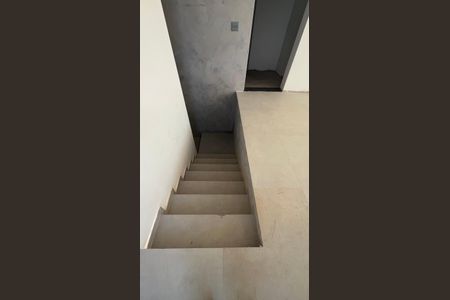 Casa de condomínio à venda com 428m², 4 quartos e 4 vagas