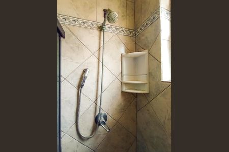 Apartamento à venda com 64m², 2 quartos e 1 vagaBanheiro