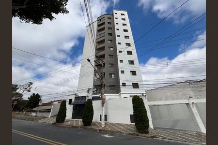 Apartamento à venda com 96m², 3 quartos e 2 vagas Apartamento à venda com 96m², 3 quartos e 2 vagasFachada