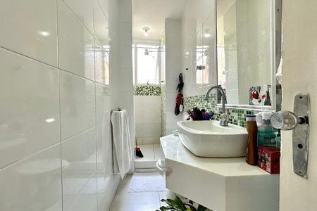 Apartamento à venda com 91m², 3 quartos e 1 vagaBanheiro Social