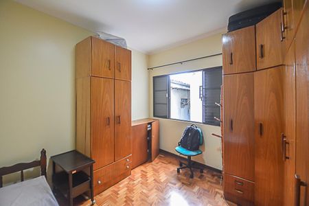 Casa à venda com 208m², 3 quartos e 2 vagas Casa à venda com 208m², 3 quartos e 2 vagasQuarto 2