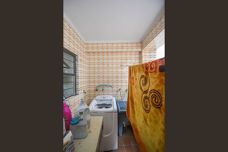 Casa à venda com 208m², 3 quartos e 2 vagas Casa à venda com 208m², 3 quartos e 2 vagasÁrea de Serviço