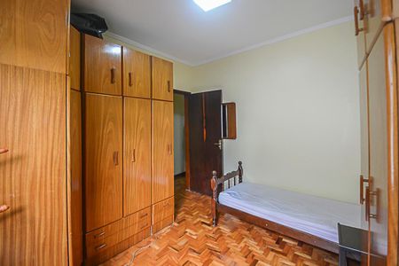 Casa à venda com 208m², 3 quartos e 2 vagas Casa à venda com 208m², 3 quartos e 2 vagasQuarto 2