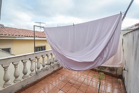 Casa à venda com 208m², 3 quartos e 2 vagas Casa à venda com 208m², 3 quartos e 2 vagasQuintal