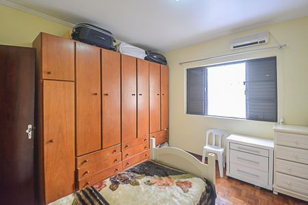 Casa à venda com 208m², 3 quartos e 2 vagas Casa à venda com 208m², 3 quartos e 2 vagasQuarto 3