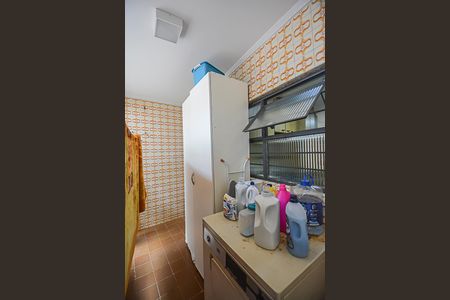 Casa à venda com 208m², 3 quartos e 2 vagas Casa à venda com 208m², 3 quartos e 2 vagasÁrea de Serviço