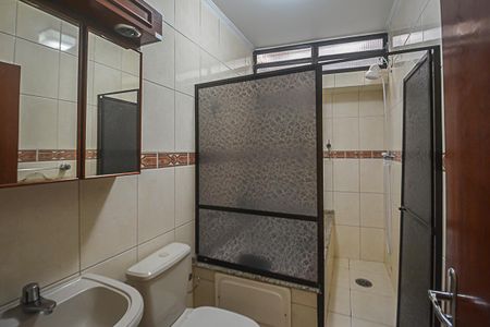 Casa à venda com 208m², 3 quartos e 2 vagas Casa à venda com 208m², 3 quartos e 2 vagasBanheiro