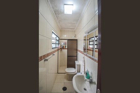 Casa à venda com 208m², 3 quartos e 2 vagas Casa à venda com 208m², 3 quartos e 2 vagasBanheiro da Suíte