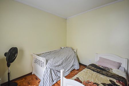 Casa à venda com 208m², 3 quartos e 2 vagas Casa à venda com 208m², 3 quartos e 2 vagasQuarto 3