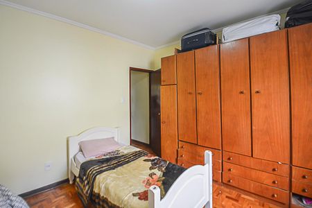 Casa à venda com 208m², 3 quartos e 2 vagas Casa à venda com 208m², 3 quartos e 2 vagasQuarto 3