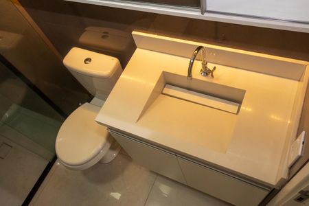 Apartamento à venda com 34m², 2 quartos e sem vaga Apartamento à venda com 34m², 2 quartos e sem vagaBanheiro