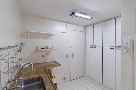 Apartamento à venda com 85m², 3 quartos e 2 vagas Apartamento à venda com 85m², 3 quartos e 2 vagasCozinha