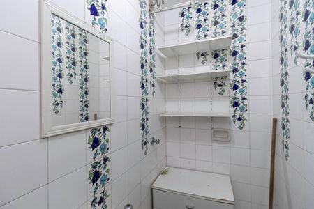 Apartamento à venda com 85m², 3 quartos e 2 vagas Apartamento à venda com 85m², 3 quartos e 2 vagasBanheiro de serviço