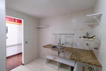 Apartamento à venda com 85m², 3 quartos e 2 vagas Apartamento à venda com 85m², 3 quartos e 2 vagasCozinha