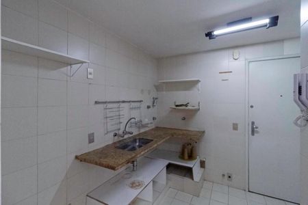 Apartamento à venda com 85m², 3 quartos e 2 vagas Apartamento à venda com 85m², 3 quartos e 2 vagasCozinha