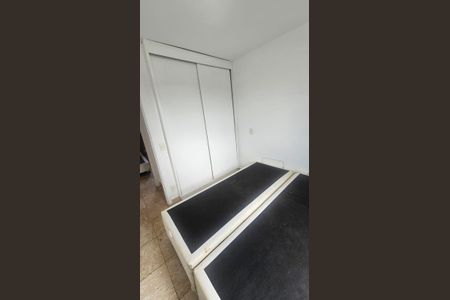 Apartamento à venda com 80m², 2 quartos e 2 vagas Apartamento à venda com 80m², 2 quartos e 2 vagasQuarto 2