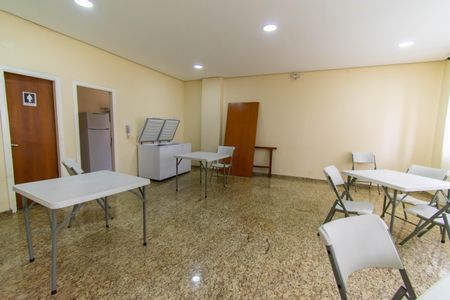 Apartamento à venda com 67m², 2 quartos e 1 vagaÁrea comum - Salão de festas