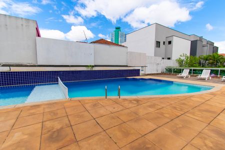 Apartamento à venda com 67m², 2 quartos e 1 vagaÁrea comum - Piscina