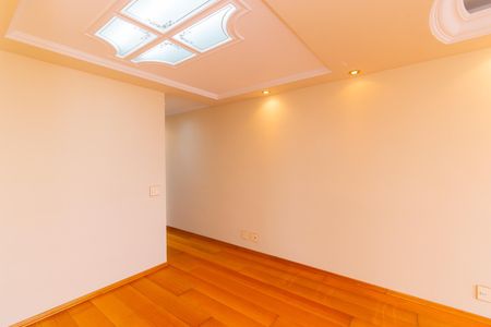 Apartamento à venda com 67m², 2 quartos e 1 vagaSala