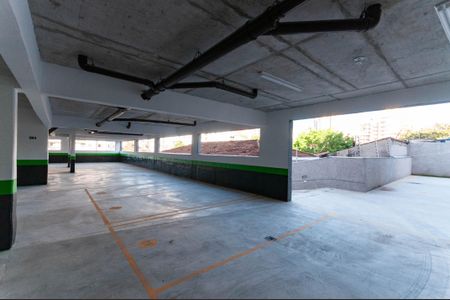 Apartamento à venda com 62m², 2 quartos e 1 vaga Apartamento à venda com 62m², 2 quartos e 1 vagaVagas de Garagem