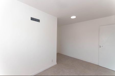 Apartamento à venda com 62m², 2 quartos e 1 vaga Apartamento à venda com 62m², 2 quartos e 1 vaga Suíte